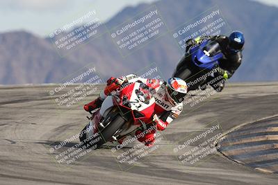 media/Nov-16-2025-Race Pace (Sun) [[8c5fa54630]]/Verified Riders/8-Turn 12 (120pm)/